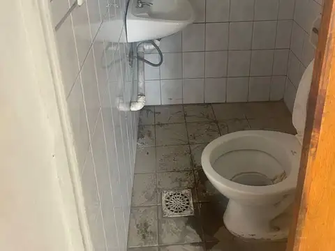 Local Comercial en venta en Barrio Santa Ana