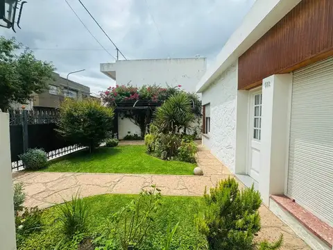 CASA EN VENTA EN PERGAMINO ZONA CENTRO
