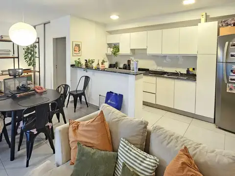 Departamento en Venta en Coghlan, USD 123.000