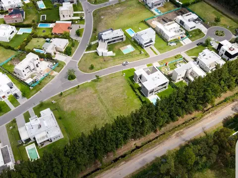 LOTE EN VENTA EN SANTA INES CANNING BUENA UBICACION