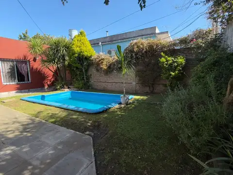 Casa en Venta con 1 cochera