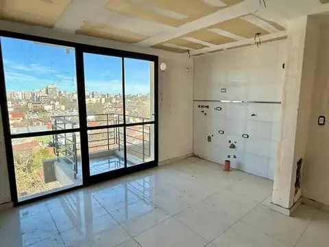 VENTA MONOAMBIENTE A ESTRENAR CON BALCON LA PERLA 