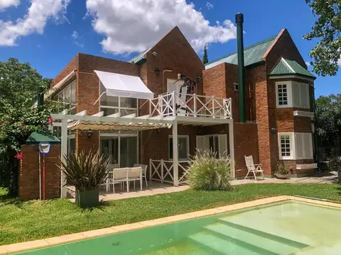 Casa en Venta de 4 dormitorios