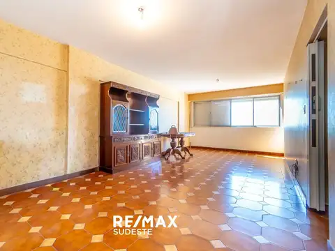 VENTA- DEPARTAMENTO 3 DORMITORIOS -CENTRO