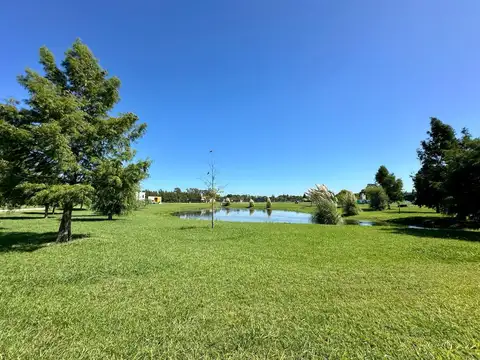 Terreno en venta en Barrio Las Calandrias  ID 5314