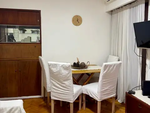 Departamento de 2 ambientes en muy buen estado, reciclado
