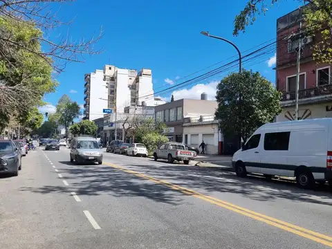 Local en Venta en Parque Chas, USD 767.000