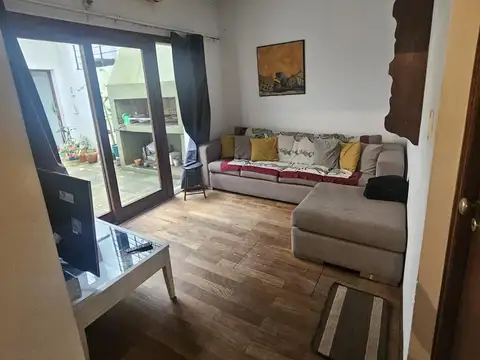 Casa 7 ambientes con 3 baños