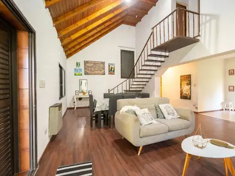Casa 4 ambientes con 3 baños