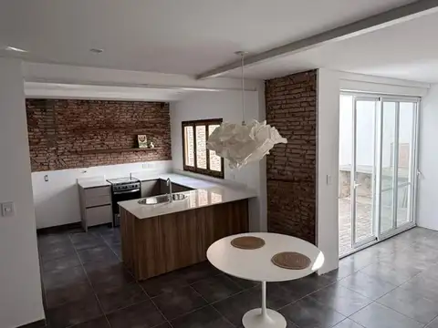 Depto Tipo Casa en Venta de 2 dormitorios