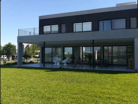 Alquiler en barrio canton islas 