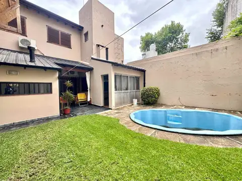 Casa 5 Ambientes en Saavedra Patio Terraza Cochera