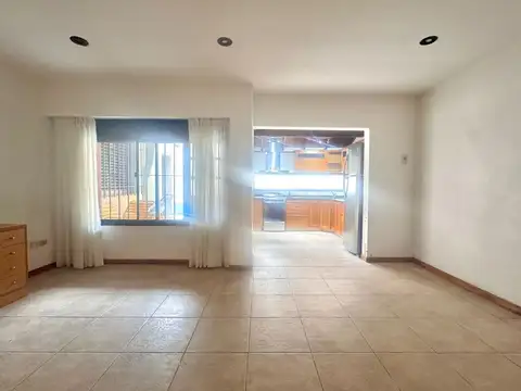 Casa 5 Ambientes en Saavedra Patio Terraza Cochera