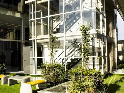 Venta Departamento Av. Eva Peron 8615 00-05