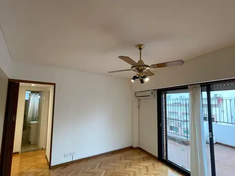 Colpayo 100, Piso 8