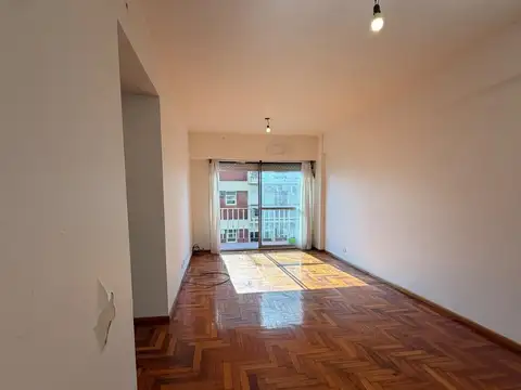 Avenida Boedo 400, Piso 7