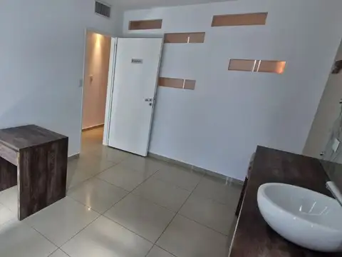 Oficina en Alquiler en Cipolletti, $ 2.300.000
