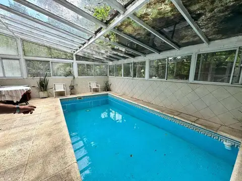 Casa 6 ambientes con 3 baños