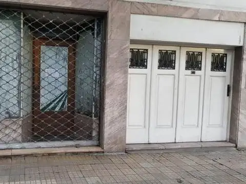 Avenida Cobo 1100, Piso 0