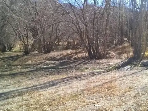 Cachi Adentro Al Pie De Los Cerros De Los Secaderos