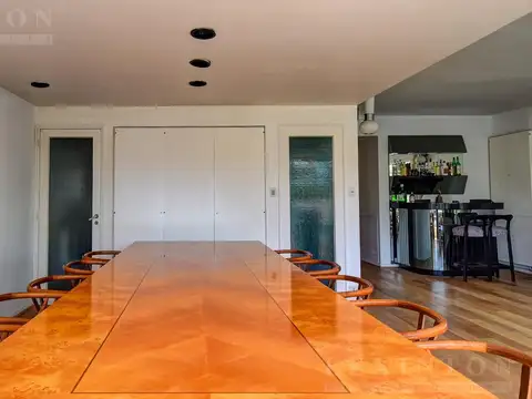 Venta Casa V.Lopez 3 dorm 3 plantas Ascensor Cochera Pileta Parrilla