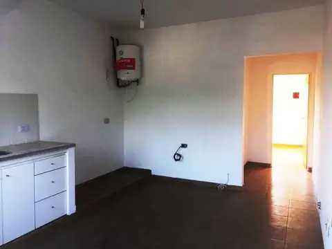 Av. de los Autonomistas 2800, Piso 2