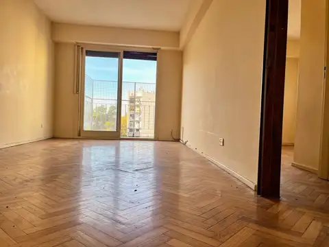 Pedro Lozano 3000, Piso 6