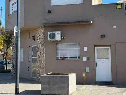 PH en Venta en Villa Riachuelo, CABA