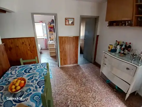 Fernandes D'oliveira 4300, Piso 1