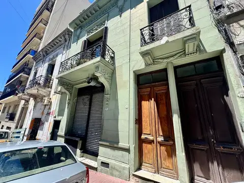 Depto Tipo Casa en Venta 38 años