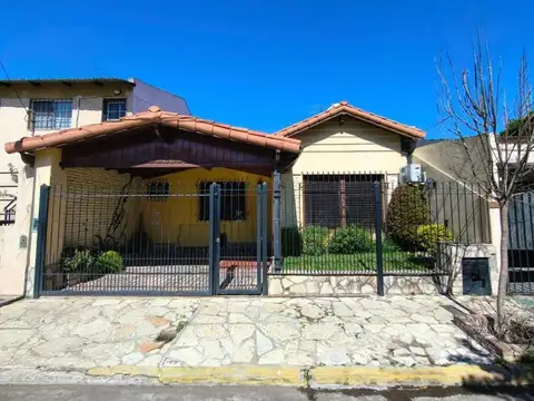 Chalet en venta - Castelar Norte - Wilde al 2100