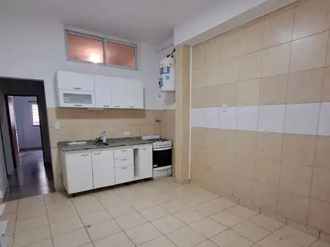Depto Tipo Casa en Alquiler de 3 ambientes