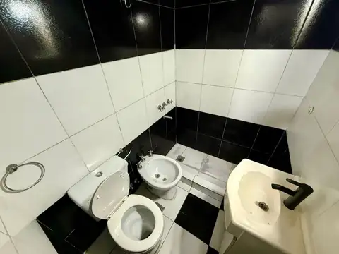 Depto Tipo Casa en Alquiler de 1 dormitorio