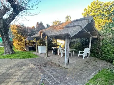 Justo José Urquiza al 2500