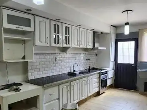 Casa en Alquiler de 5 dormitorios