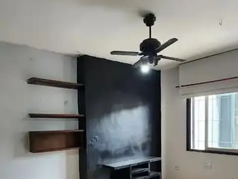 Casa en Alquiler - 5 Dormitorios 2 Baños - 350mts - San Isidro