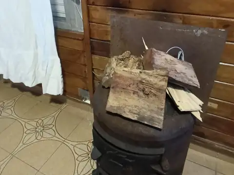 Casa 4 ambientes con 1 baño