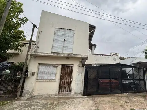 VENTA CASA 3 AMB MAS DPTO EZPELETA ESTE