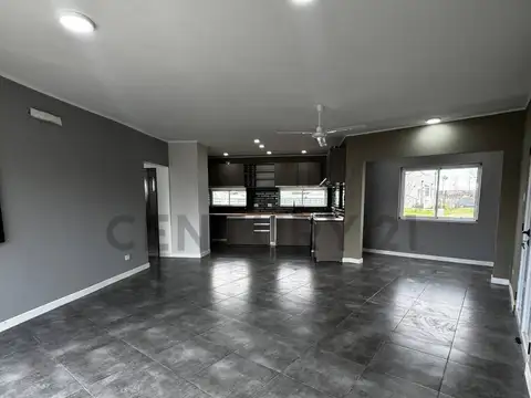 Casa en Venta en Magallanes - Barrio cerrado, USD 260.000