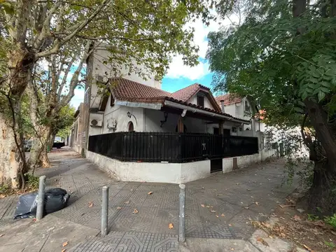 Alfredo Palacios 200
