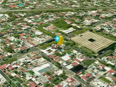 Terreno en Devoto,  esquina con vista abierta
