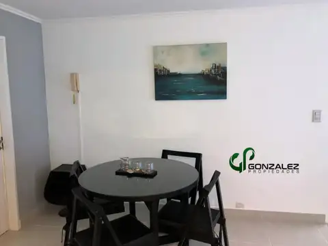 Departamento en Alquiler en Centro, $ 400.000