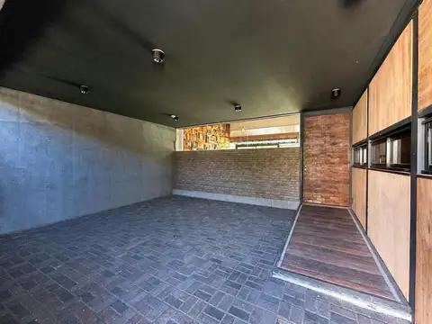 Casa en Venta en Echesortu, USD 339.000