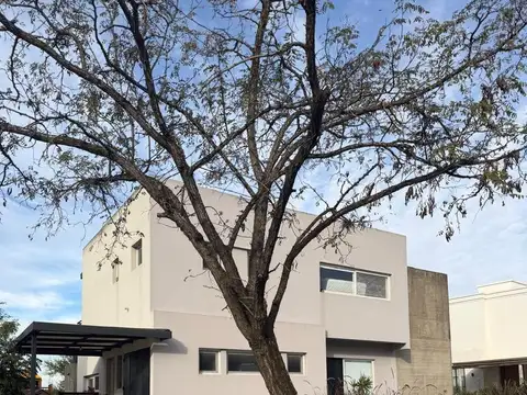 BARRIO EL CANTON ISLAS - Libertad al 300