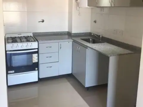 Del Valle De Iberlucea 4959