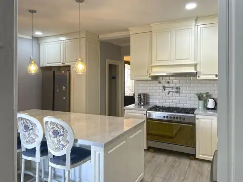 Casa en Venta en La Pista, USD 420.000