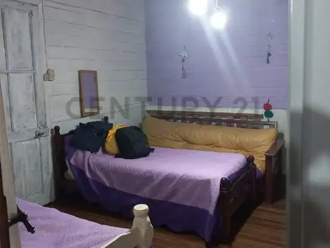 Casa mixta en el centro de Berisso