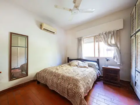 VENTA CASA 3 AMBIENTES CON JARDIN, PILAR
