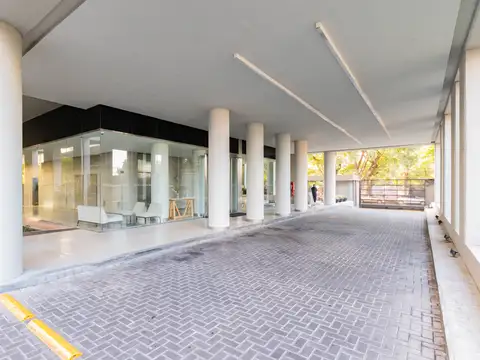 Matias Sturiza 400, Piso 11