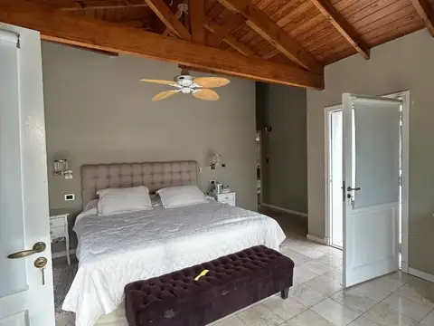 Casa a la venta en Septiembre Escobar